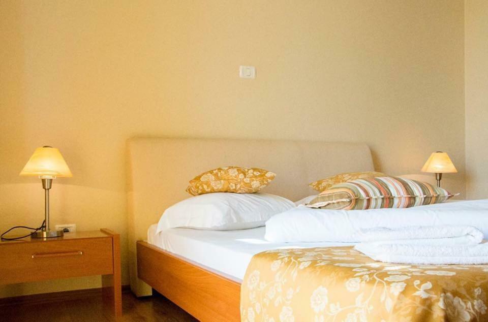 Vila Noa Otel Navodari Dış mekan fotoğraf